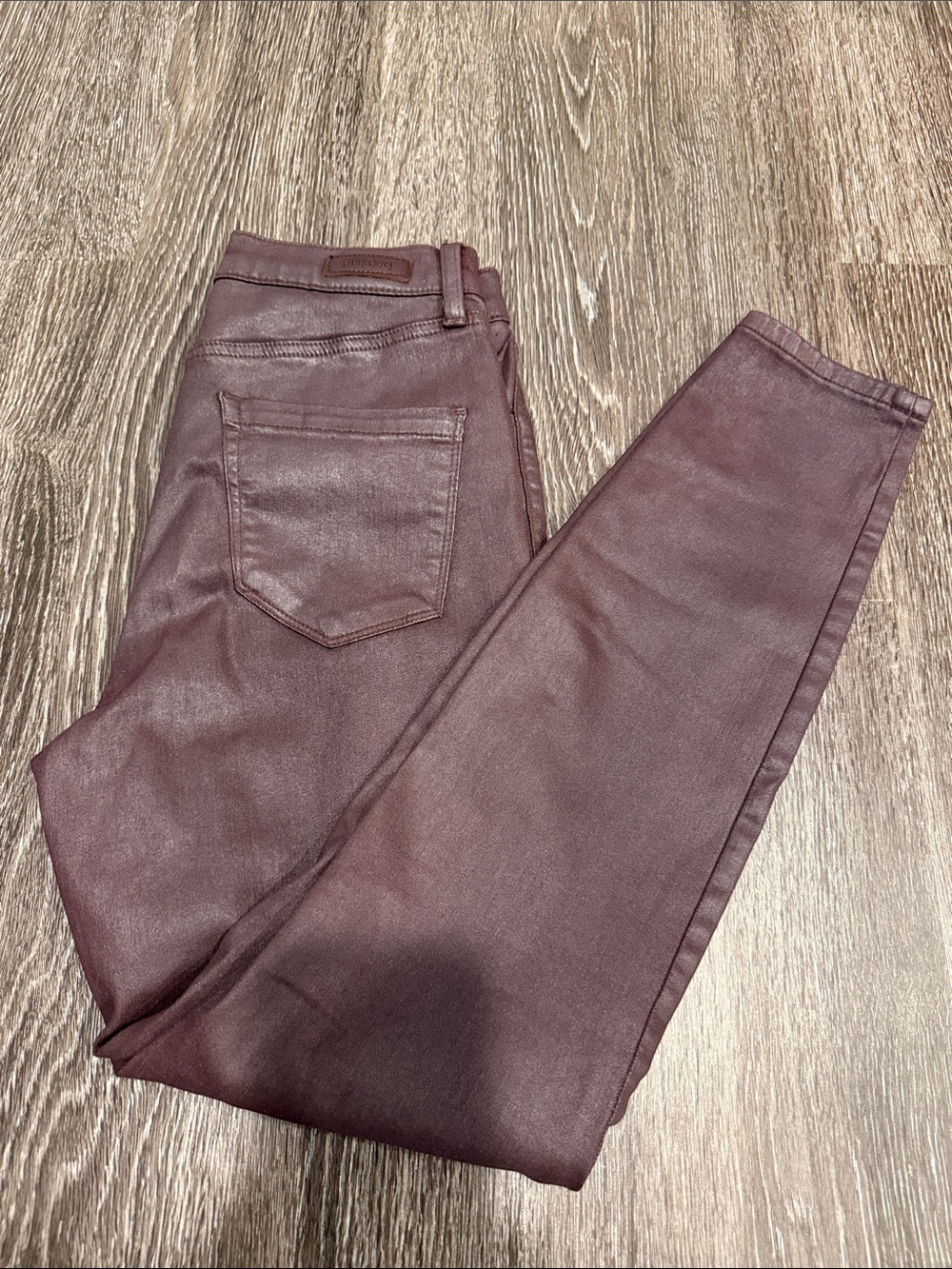 Blank NYC Coated Skinny Jeans in Burgundy. Size - 28